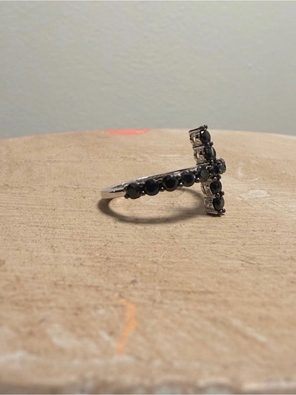 Cross ring - Picture 3 of 4